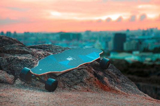 How to Choose Electric Skateboard Deck Material? - Uditerboard