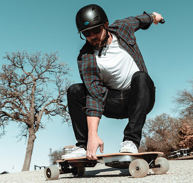 Safety Tips for Riding an Electric Skateboard