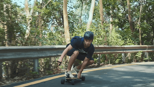 UDITER Electric Skateboard with 2 batteries