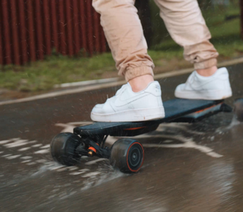 Long range waterproof LED electric skateboard