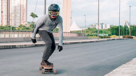 Best High Performance Electric Skateboard for Daily Commute