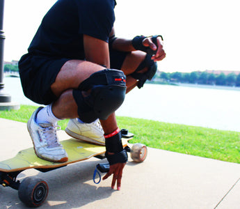High performance electric skateboard for beginners